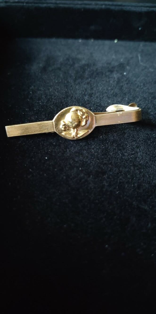 Vintage mid-century gold-toned USMC tie-clip NCO Vietnam era